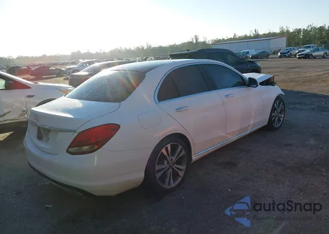 2018 Mercedes-Benz C 300 from USA, damaged, VIN WDDWF4JB1JR420840
